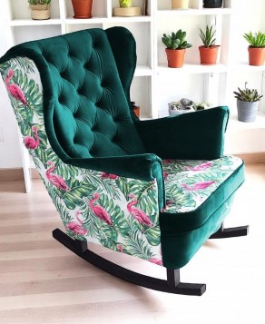 FOTEL USZAK NA PŁOZACH...